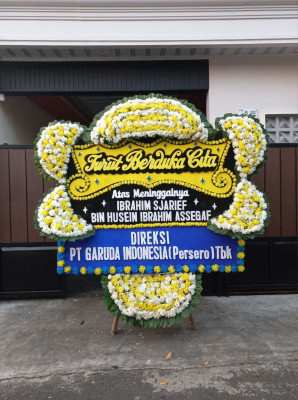 Papan Bunga Duka di Parung Serab